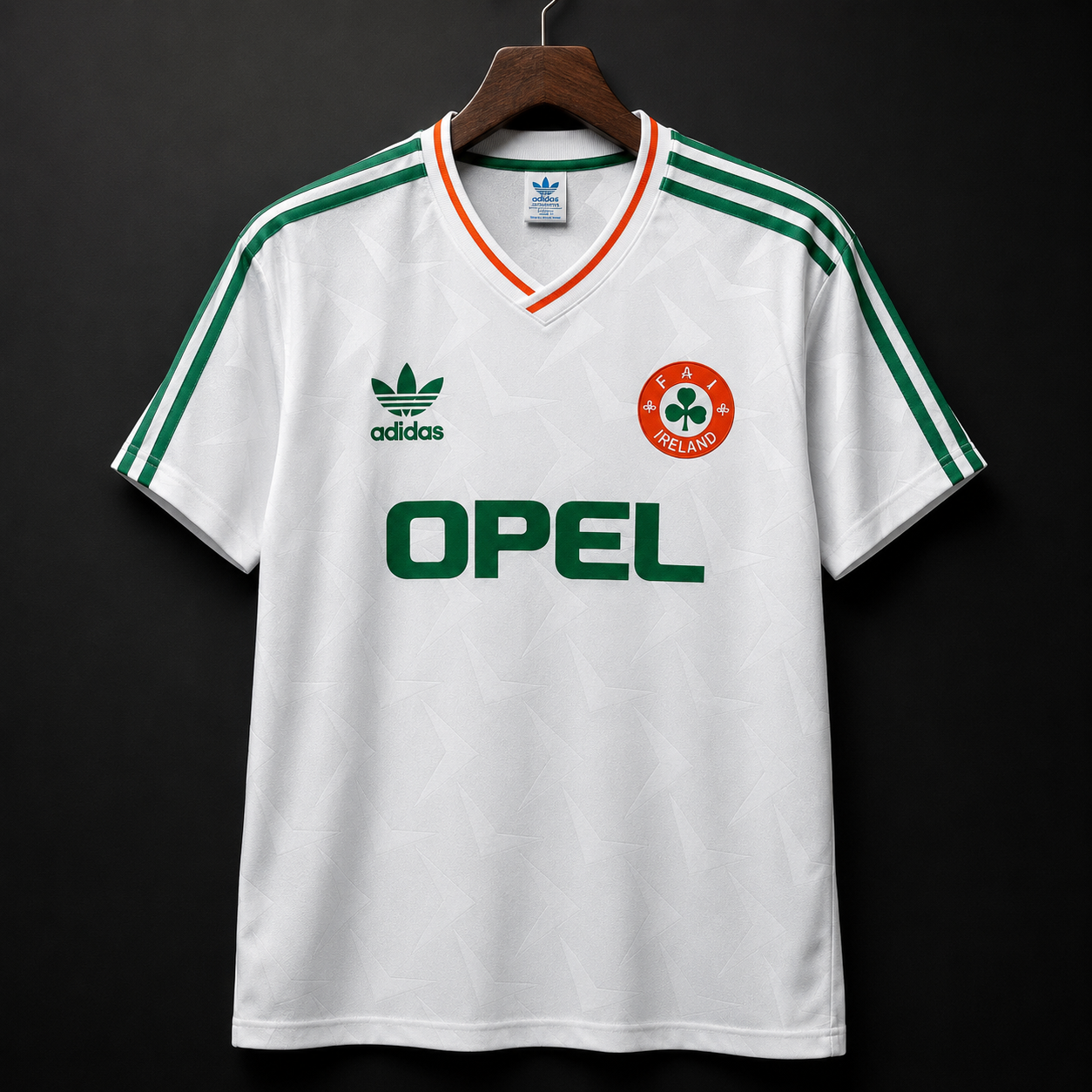 50565edd-5407-4a2f-92dd-7e9d98482adc Ireland 1990 Away Retro Football Shirt – White OPEL Classic Kit - Image 1
