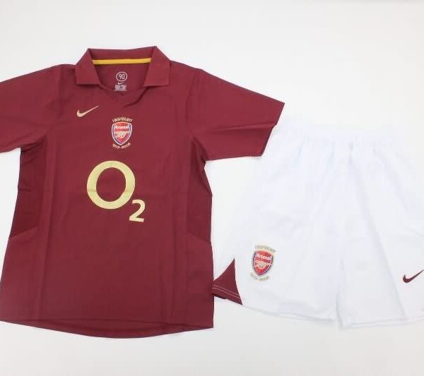 Kids Arsenal 2005/06 Home Soccer Jersey And Shorts